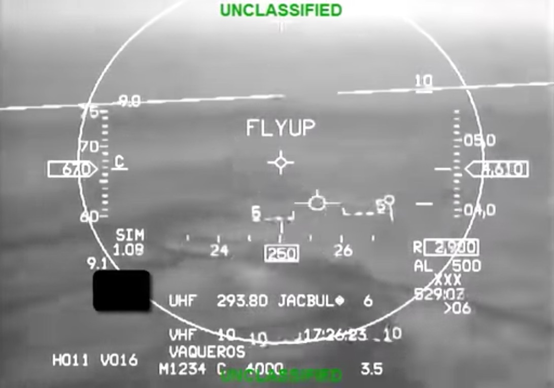 Pilots' view from a cockpit that shows the collision avoidance system.