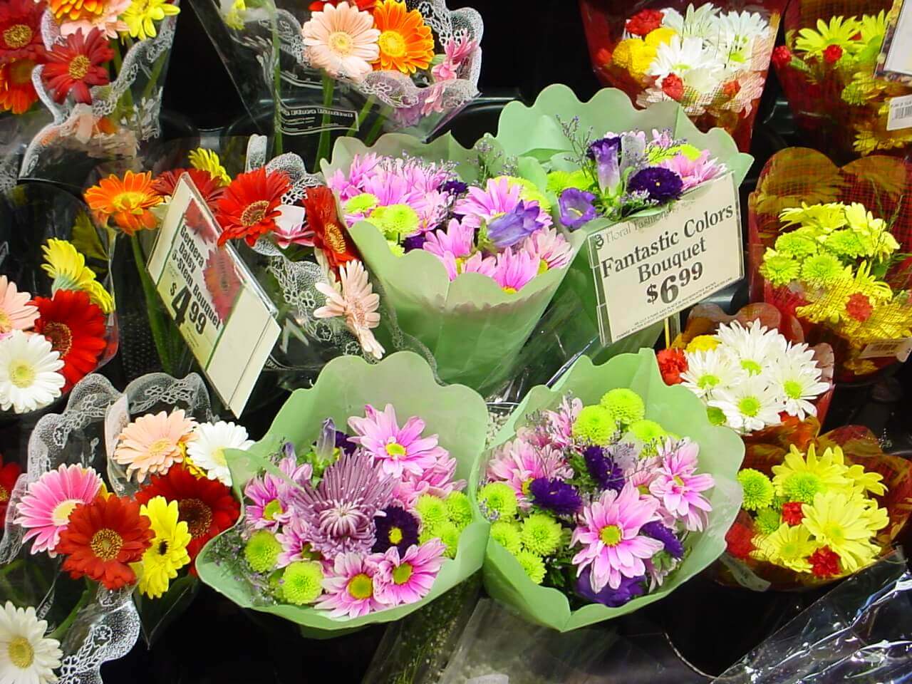Grocery store flower display
