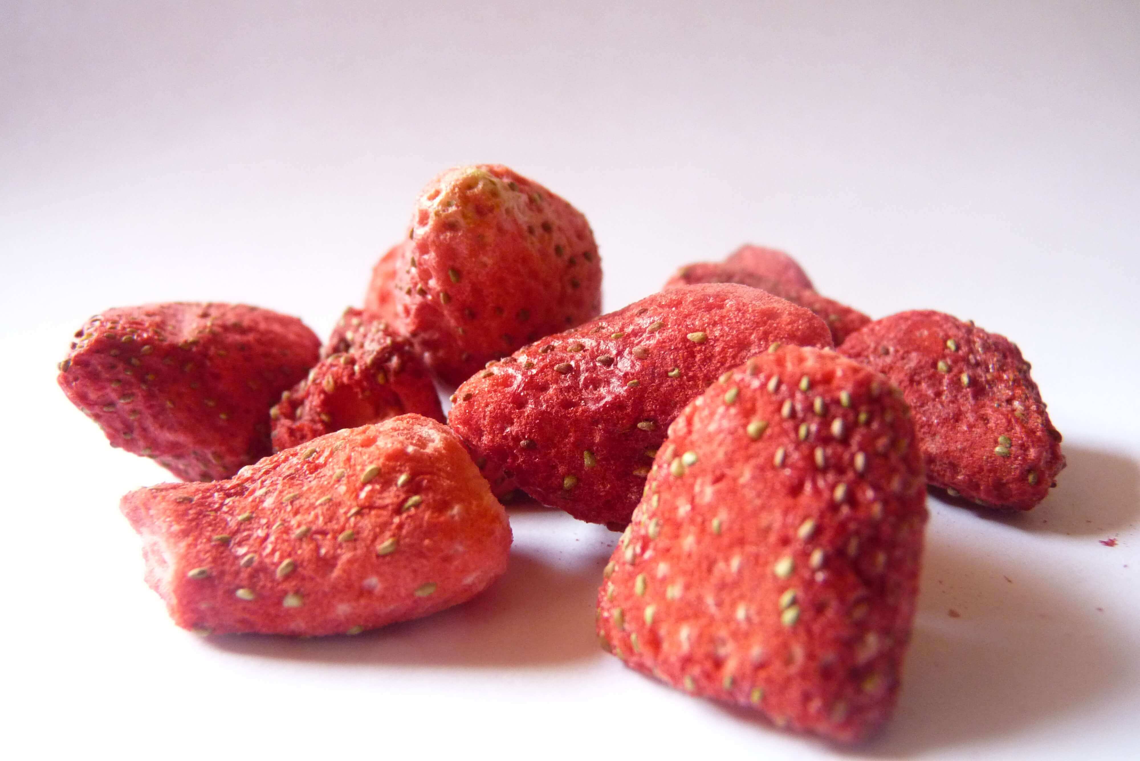 Freeze-dried strawberries