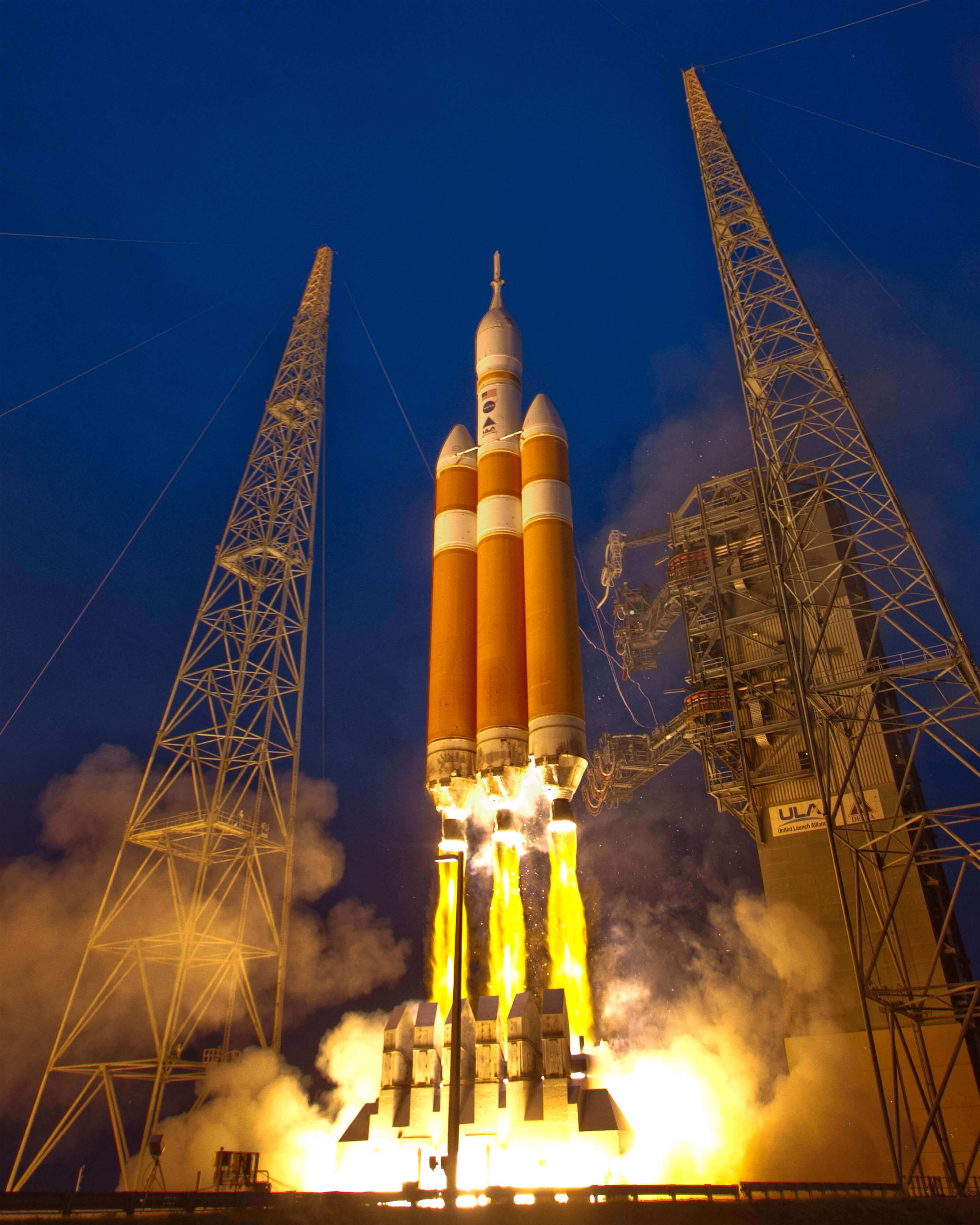 Launch of the Orion space capsule's first test flight in December 2014