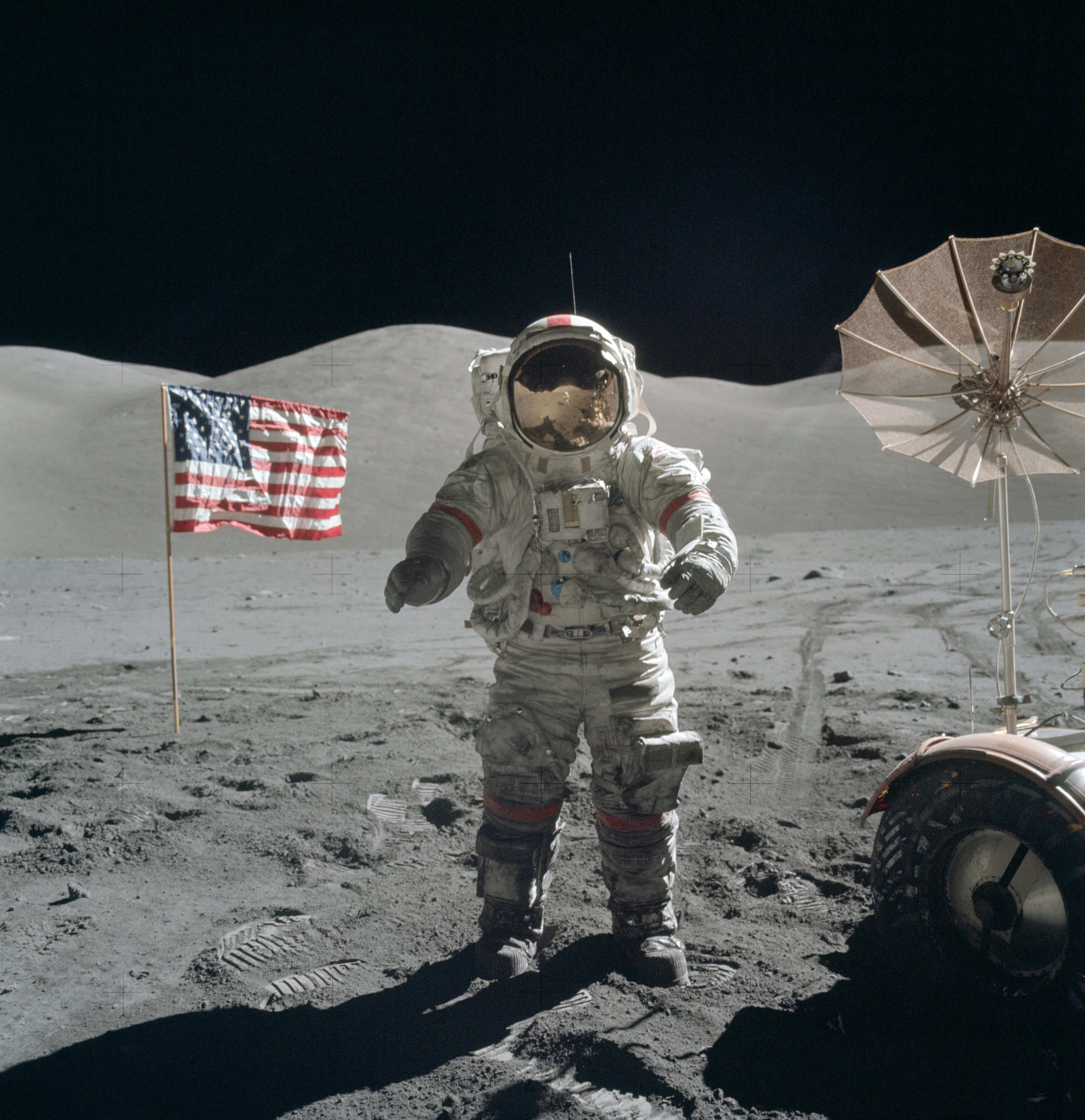 Astronaut standing on the moon 